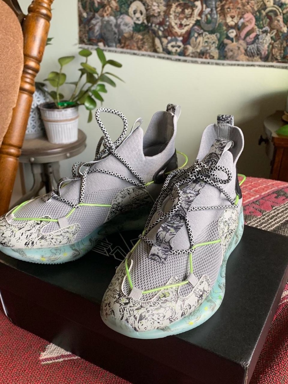 Enzo footwear Dryrun Grey running shoes